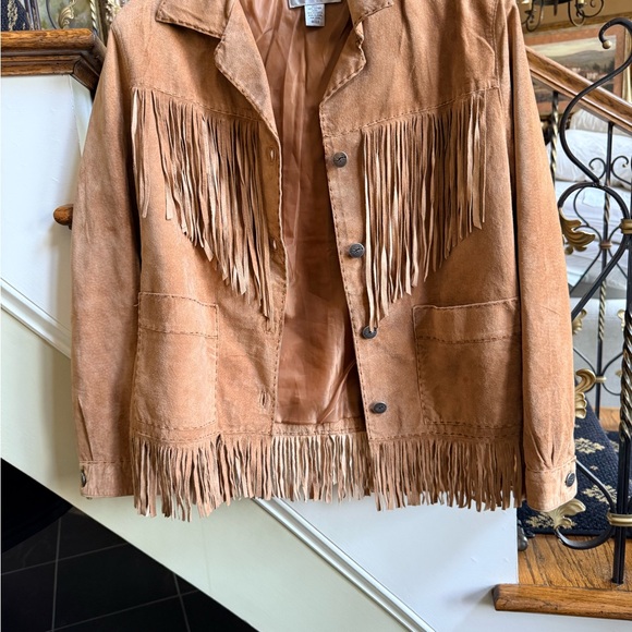 Chico’s Leather Fringed Western Jacket.Pockets. 0.see pictures.small marks back - Picture 4 of 11